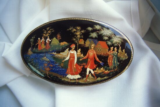 Palekh lacquer miniature