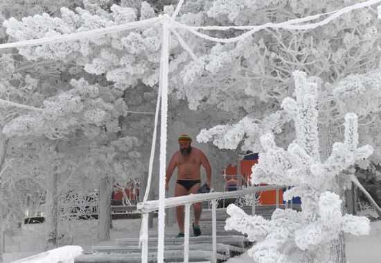 Russia Winter Swimming