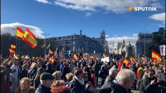 Thousands of protesters took to the streets in Madrid as part of a protest against the government of Prime Minister Pedro Sánchez