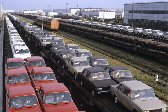 Avtovaz, Volga Car Production Association