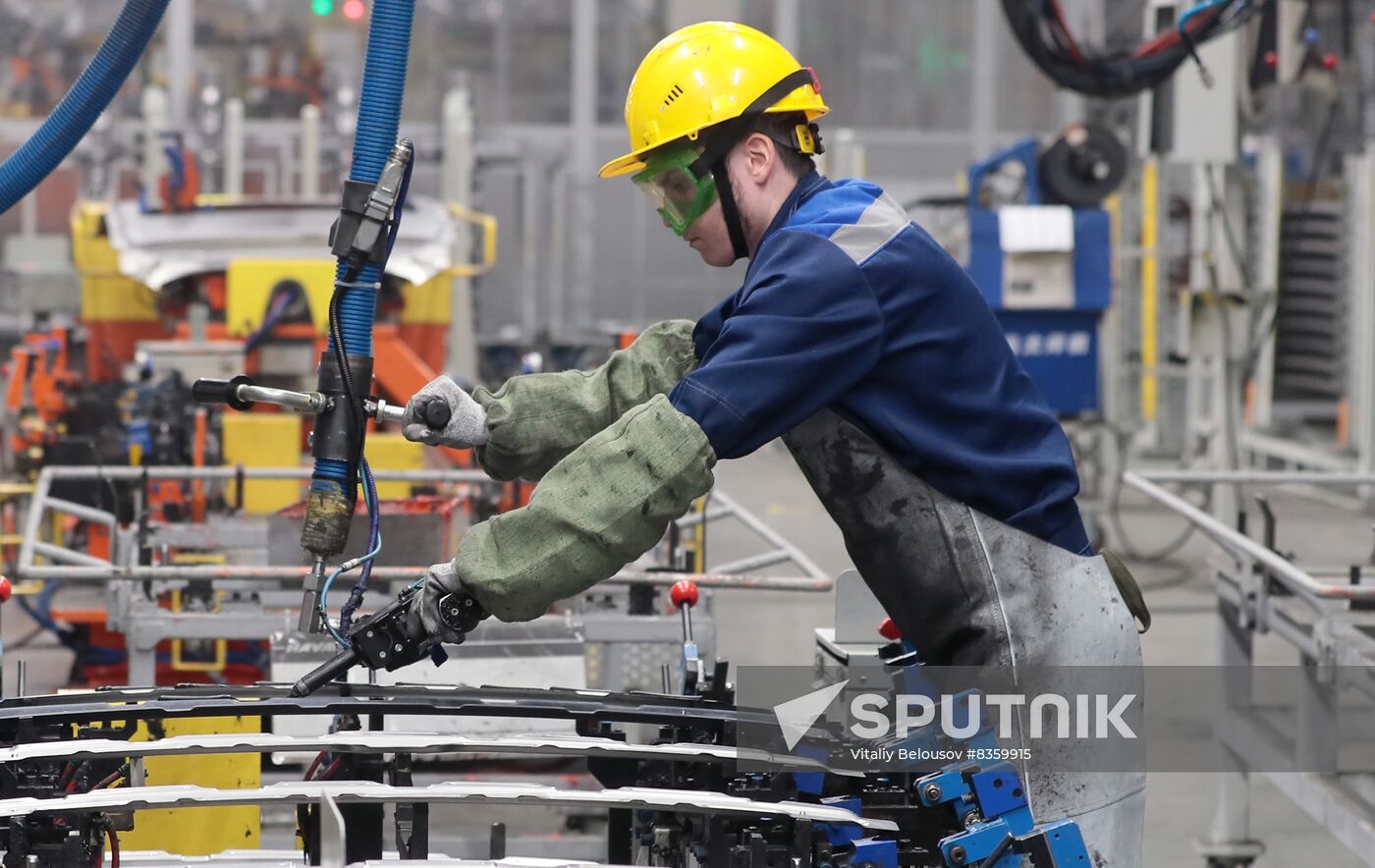 Russia China Car Production