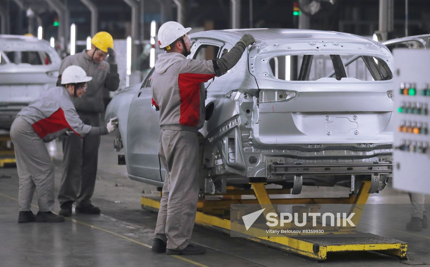 Russia China Car Production