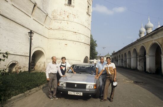 Auto rally involving Soviet cars via Russian Golden Ring Route