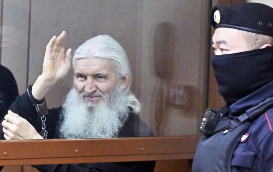 Russia Renegade Priest New Trial