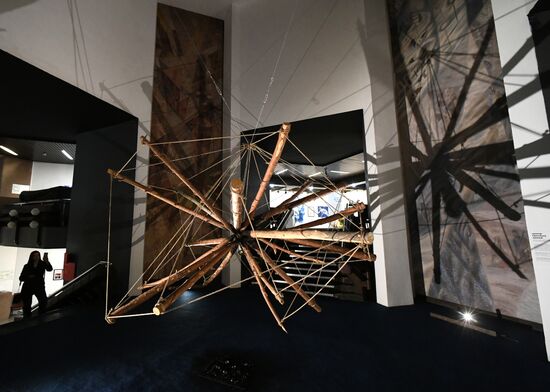 Russia Modern Art Exhibition