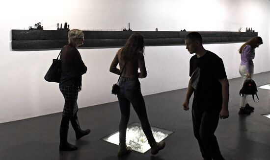 Russia Modern Art Exhibition