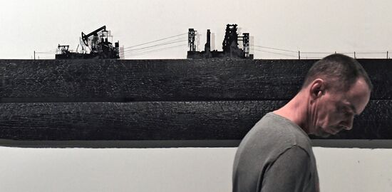Russia Modern Art Exhibition