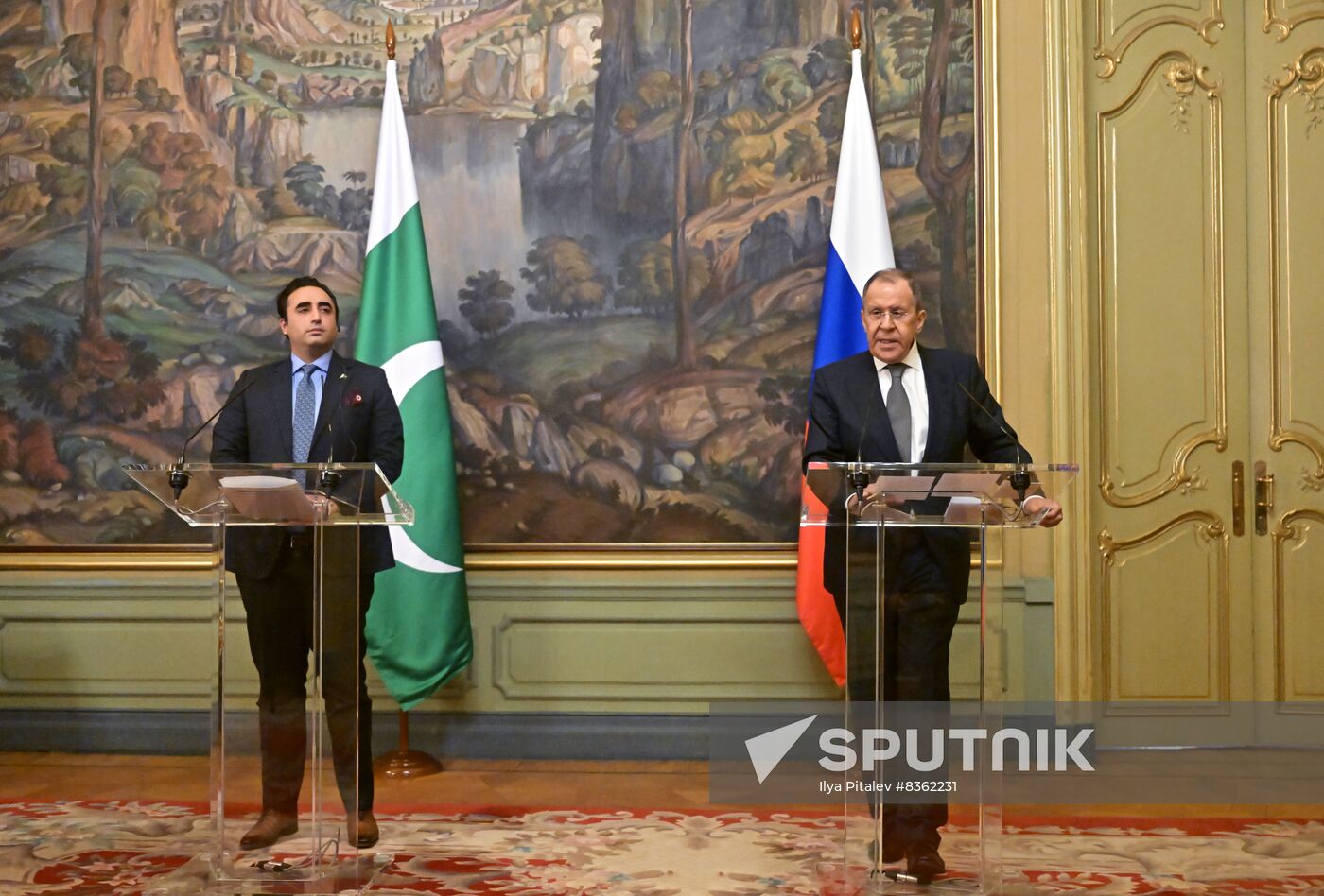 Russia Pakistan