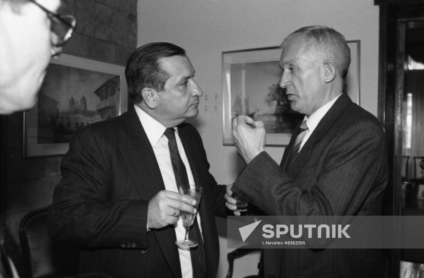 Ambassador of Colombia to USSR speaks to deputy director of USSR Academy of Sciences' Institute of Latin America