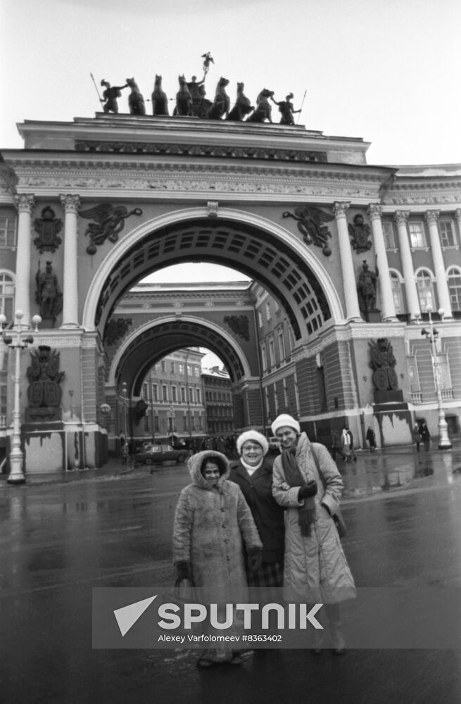 Sanskrit specialist from Sri Lanka Handurukande in Leningrad