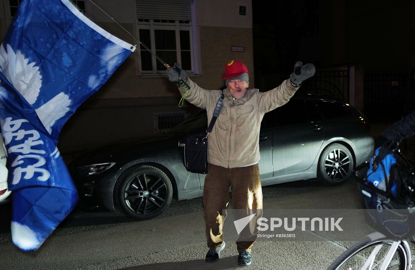 Germany Ukraine Heavy Arms Providing Protest