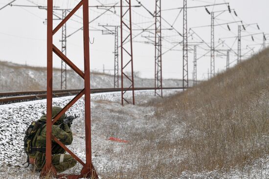 Russia Ukraine Military Operation Railway Troops