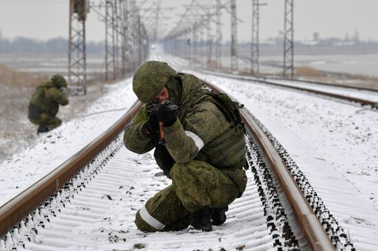 Russia Ukraine Military Operation Railway Troops