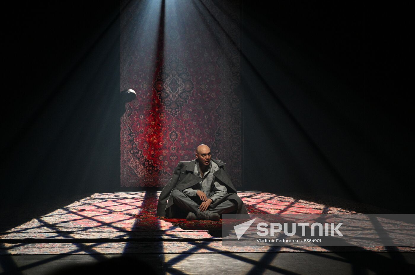 Russia Theatre Flight