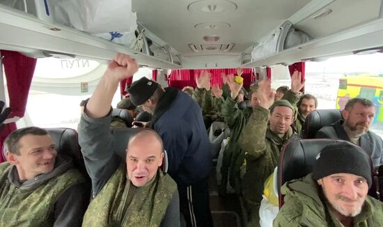 Russia Ukraine Military Operation POW Exchange