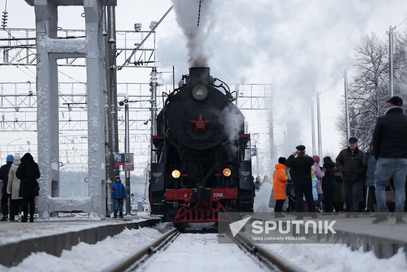 Launching vintage train Road of Courage in Belgorod Region