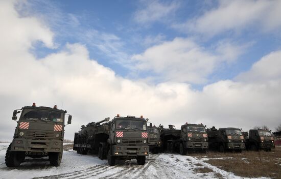 Russia Ukraine Military Operation Equipment Transporting