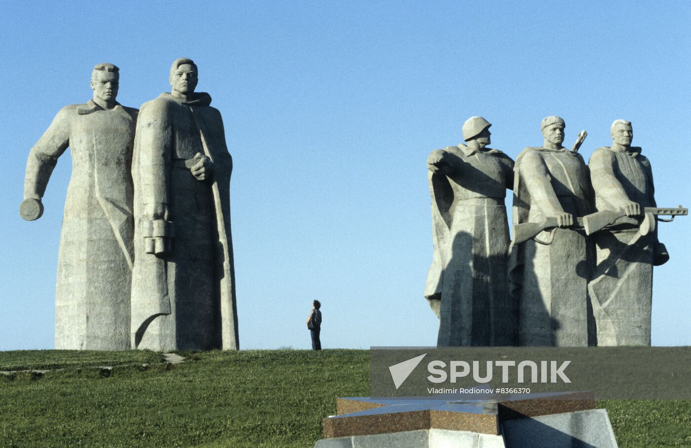The Panfilov Division's Twenty-Eight Guardsmen