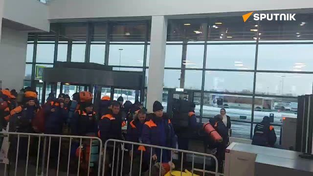 Russian rescuers preparing to fly to Turkey and Syria after the quake