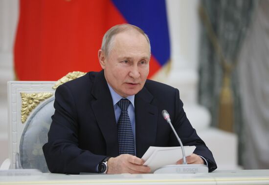 Russia Putin Domestic Civil Aviation Anniversary
