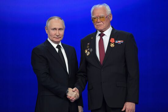 Russia Putin Domestic Civil Aviation Anniversary