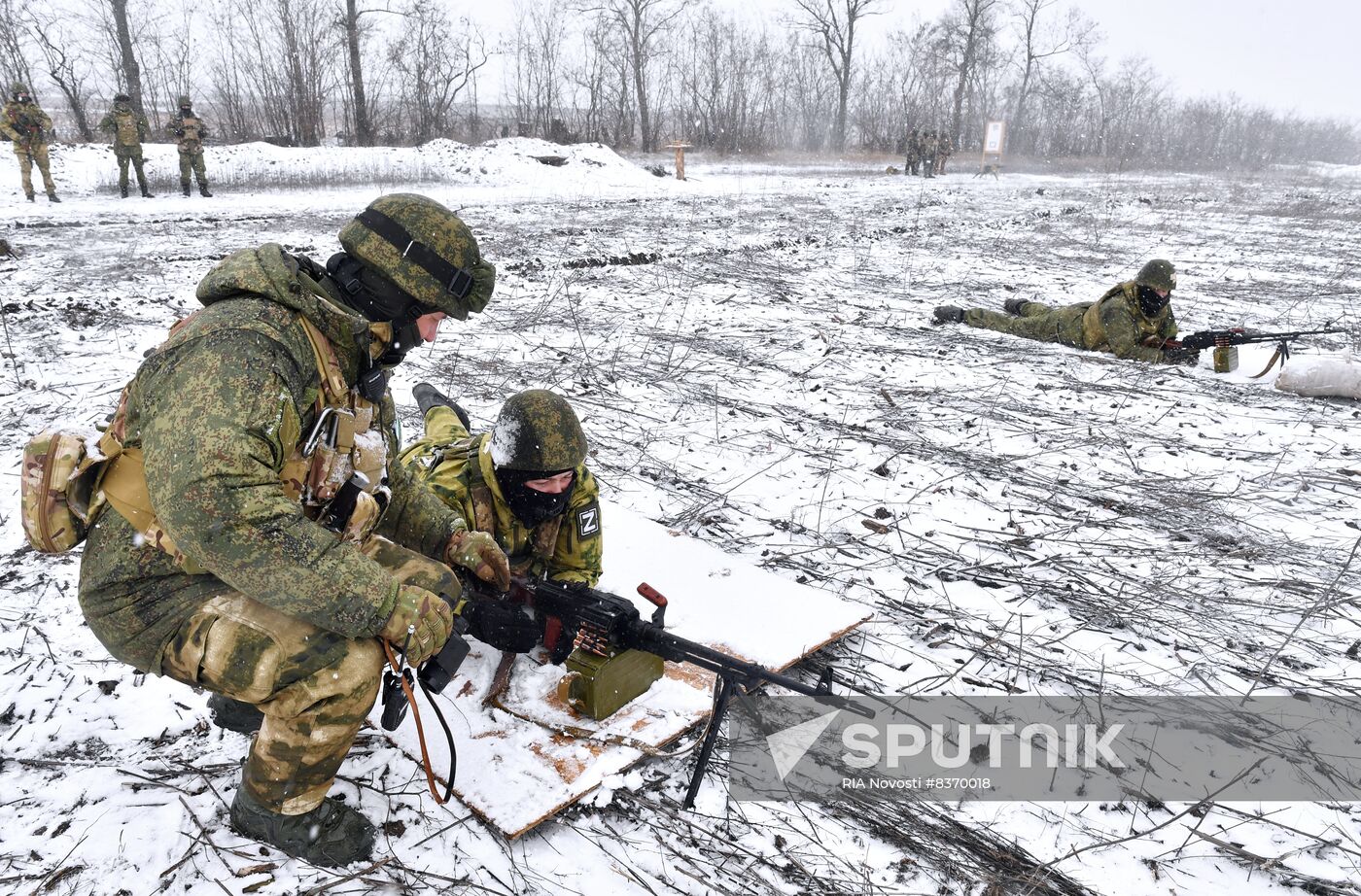 Russia Ukraine Military Operation Reservists Training