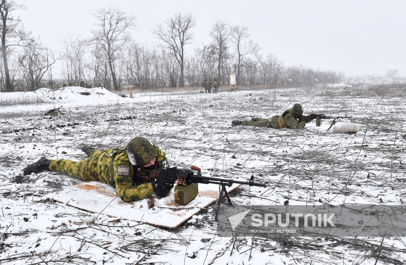 Russia Ukraine Military Operation Reservists Training