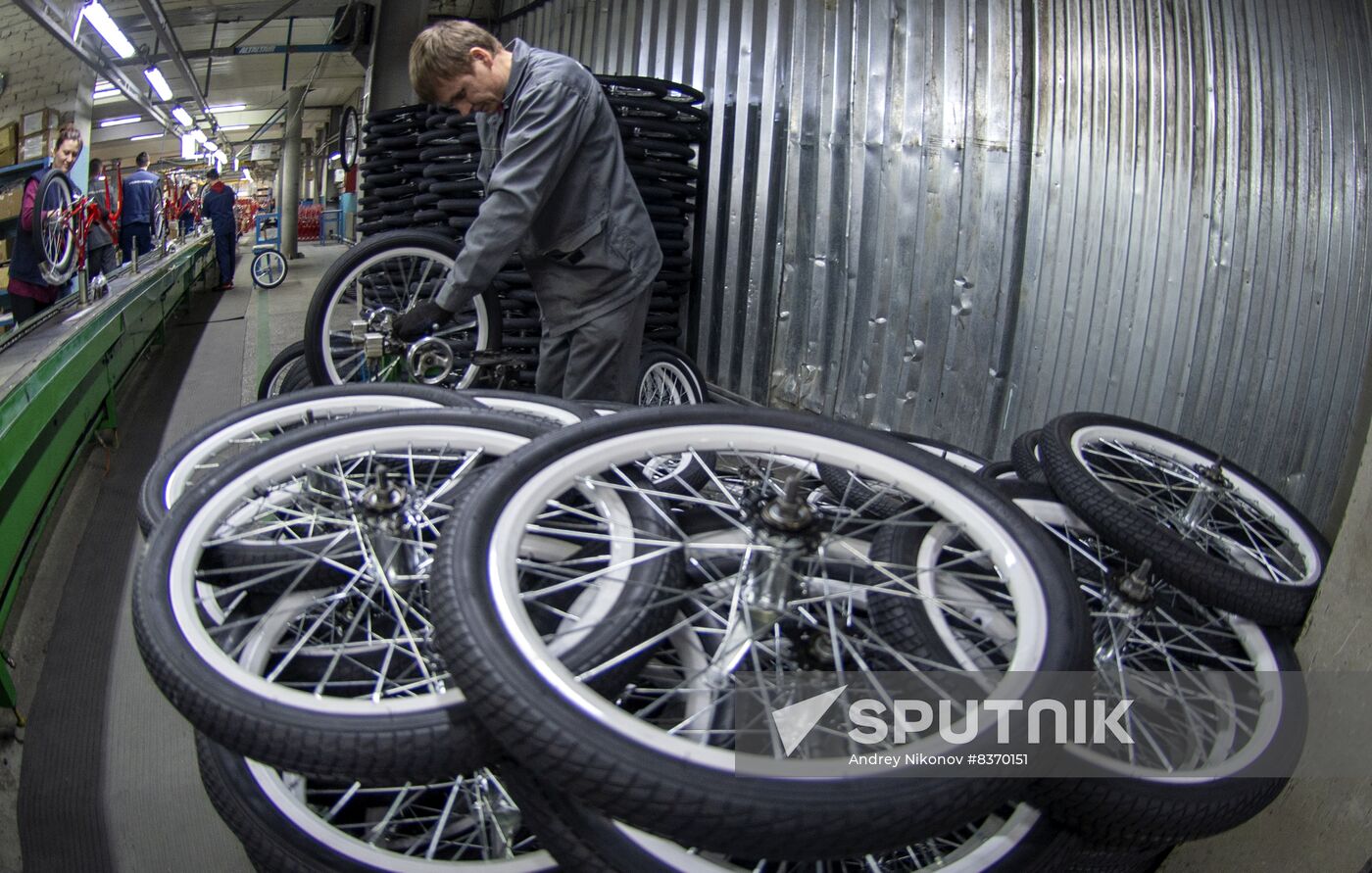 Russia Bicycle Production