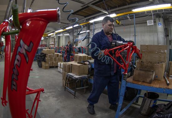 Russia Bicycle Production