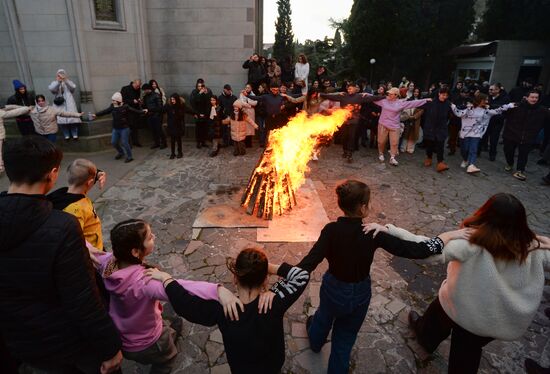 Russia Armenia Trndez Celebration