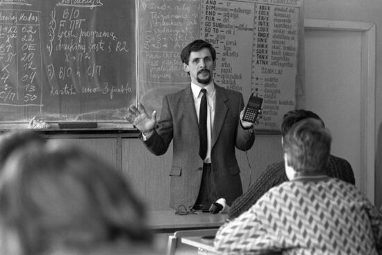 Mathematics teacher Algirdas Juskiavicius