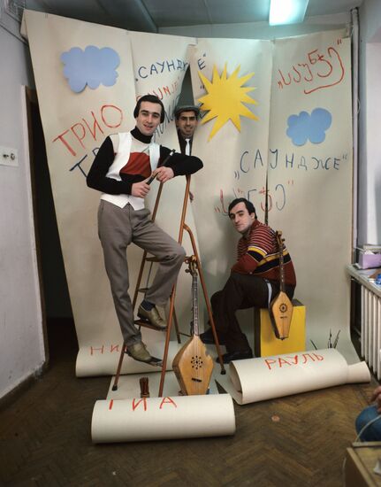 Trio Saunge musicians