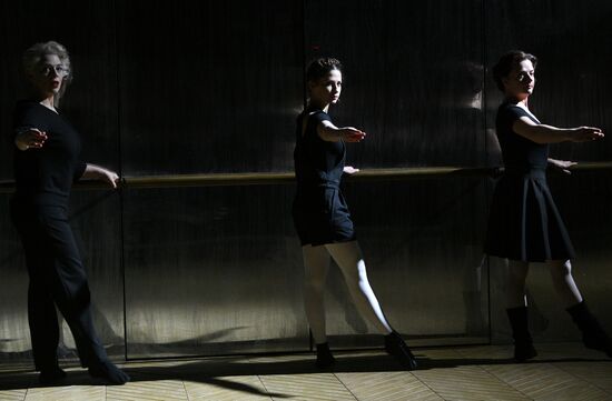 Russia Theatre Women of Lazarus