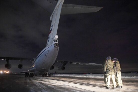 Russia Ukraine Military Operation POW Exchange Arrival