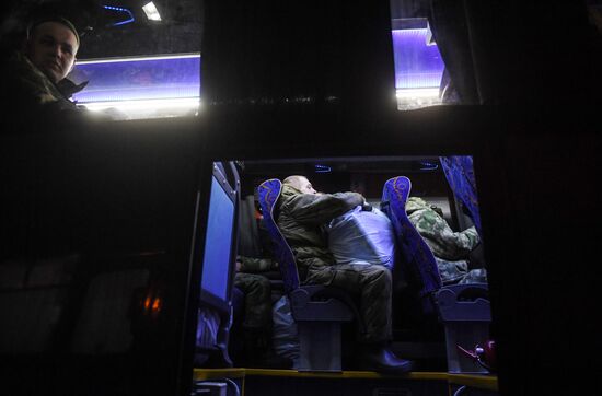 Russia Ukraine Military Operation POW Exchange Arrival