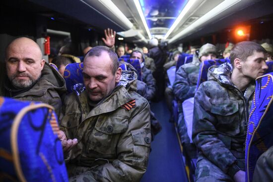 Russia Ukraine Military Operation POW Exchange Arrival