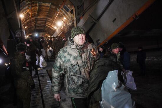 Russia Ukraine Military Operation POW Exchange Arrival