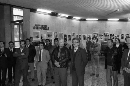 Exhibition 1,000 Days of Intifada at Novosti Information Agency