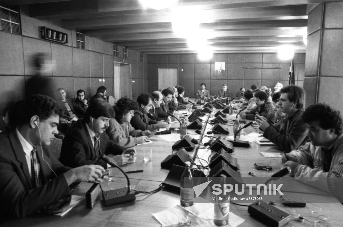 Seminar 1,000 Days of Intifada at Novosti Information Agency
