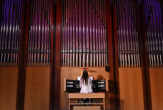 Russia Winter International Arts Festival