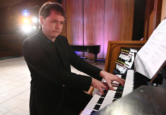 Russia Winter International Arts Festival