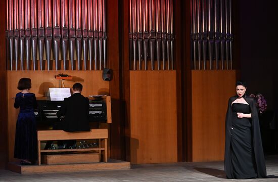 Russia Winter International Arts Festival