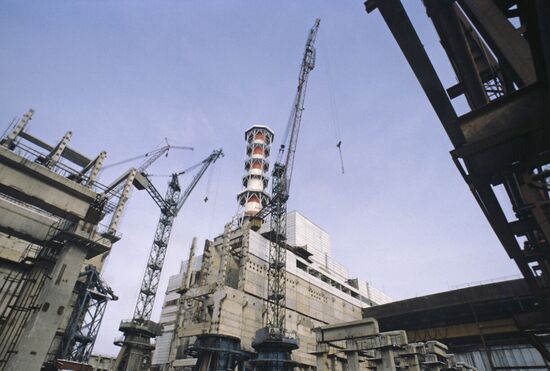 Smolenskaya Nuclear Power Plant under construction