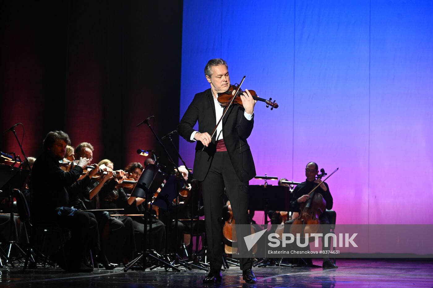 Russia Winter International Arts Festival