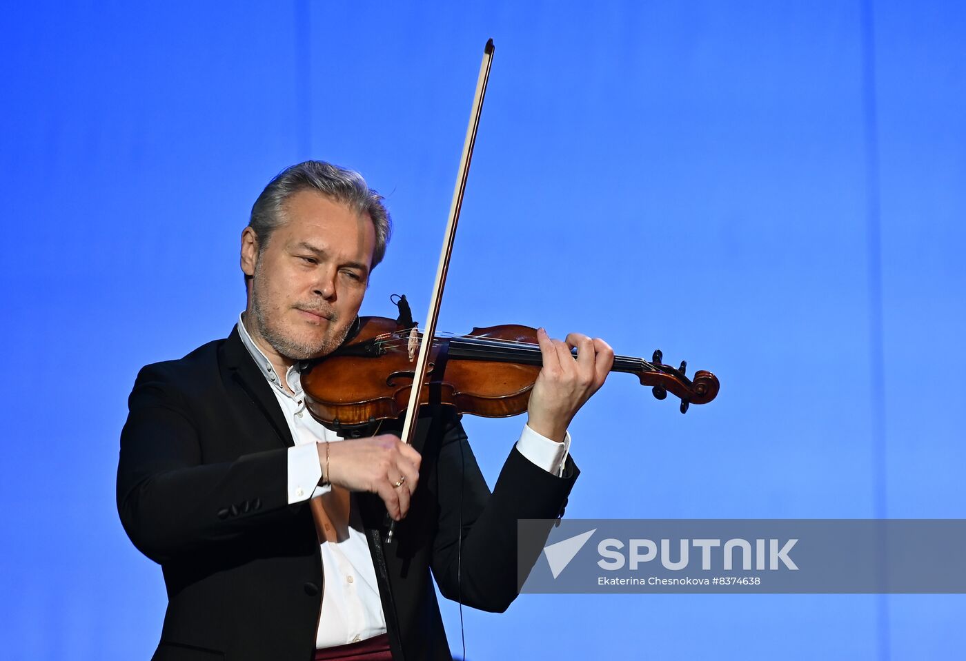 Russia Winter International Arts Festival