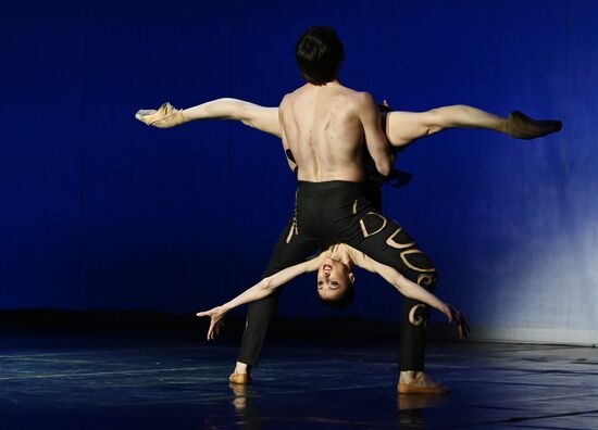 Russia Winter International Arts Festival