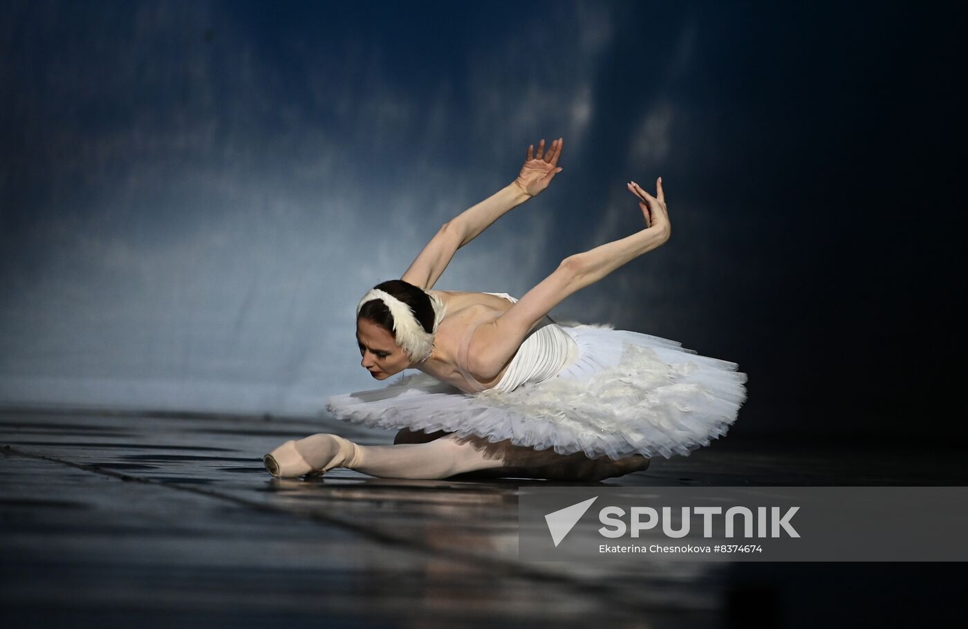 Russia Winter International Arts Festival