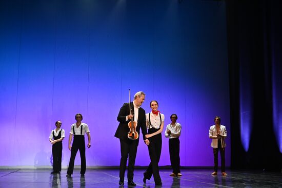 Russia Winter International Arts Festival