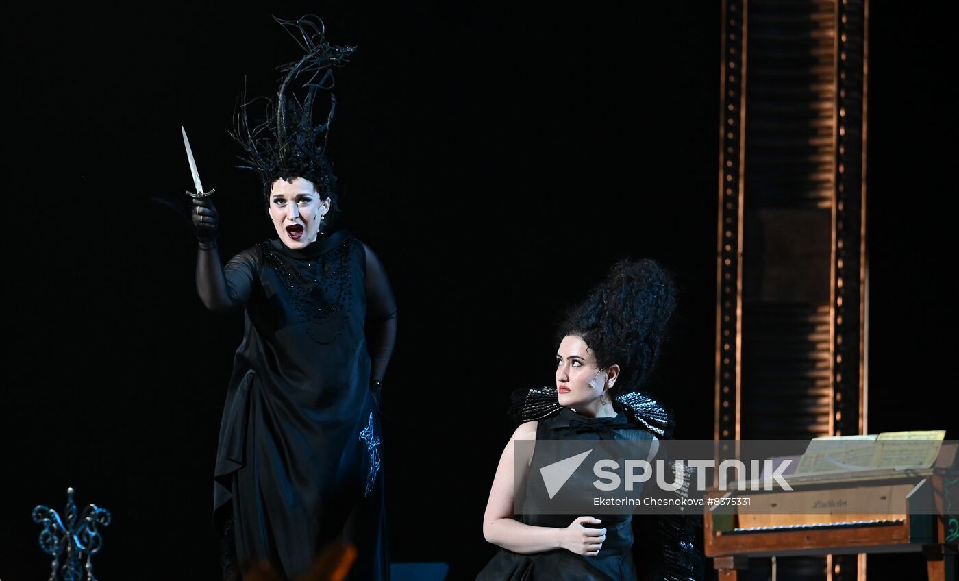 Russia Winter International Arts Festival