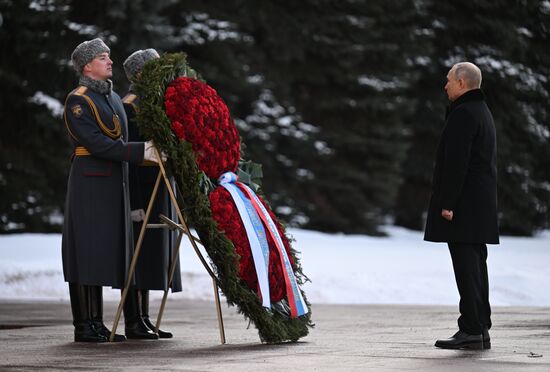 Russia Putin Fatherland Defender Day